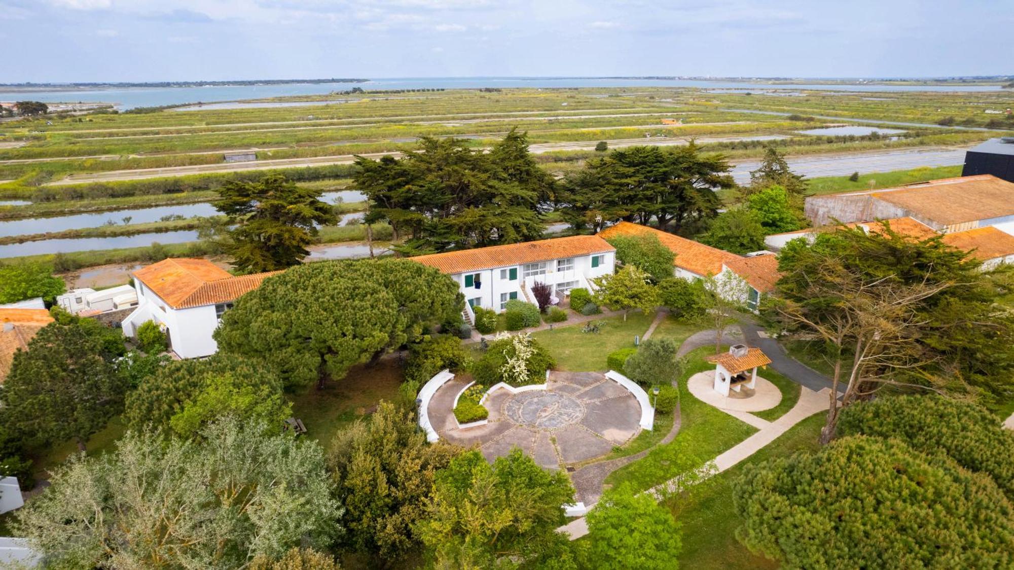 VVF Villages   Île de Ré les salines   Ars-en-Ré Exterior foto
